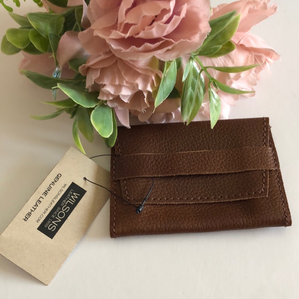 Wilson’s Brown Leather Slim Wallet Wilson’s leather soft card slim wallet